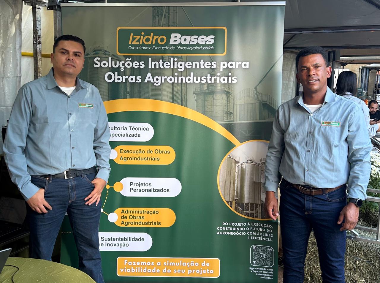 Equipe Izidro Bases em evento do agronegócio